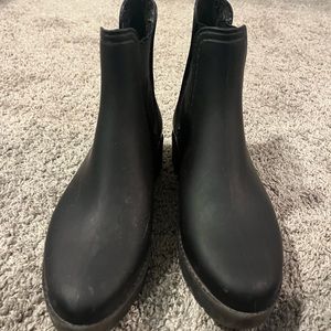 Jeffery Campbell size 8 booties that also double as rain boots